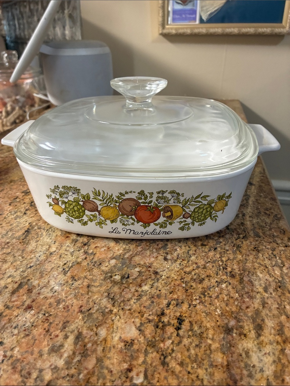 Corningware La Marjolaine White Casserole with Fruit and Herb Motif mint cond!